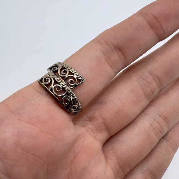 VTG Silver Tone Scroll Bypass Design Tapered Band Ring Size 8.75 - Picture 6 of 8
